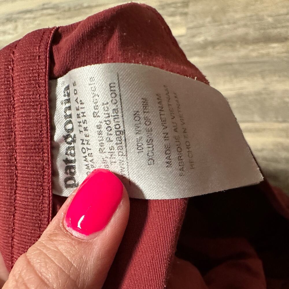Patagonia Baggies Shorts Women's XL Fire Red 5" Inseam Beach Prepp Outdoor - Picture 7 of 8